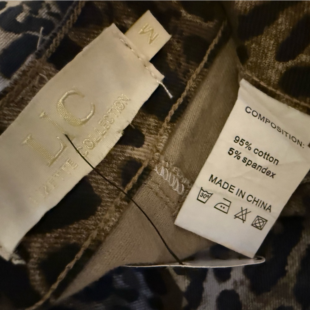 NWT high waist Leopard Print Wide Leg Pants size M - Picture 12 of 14
